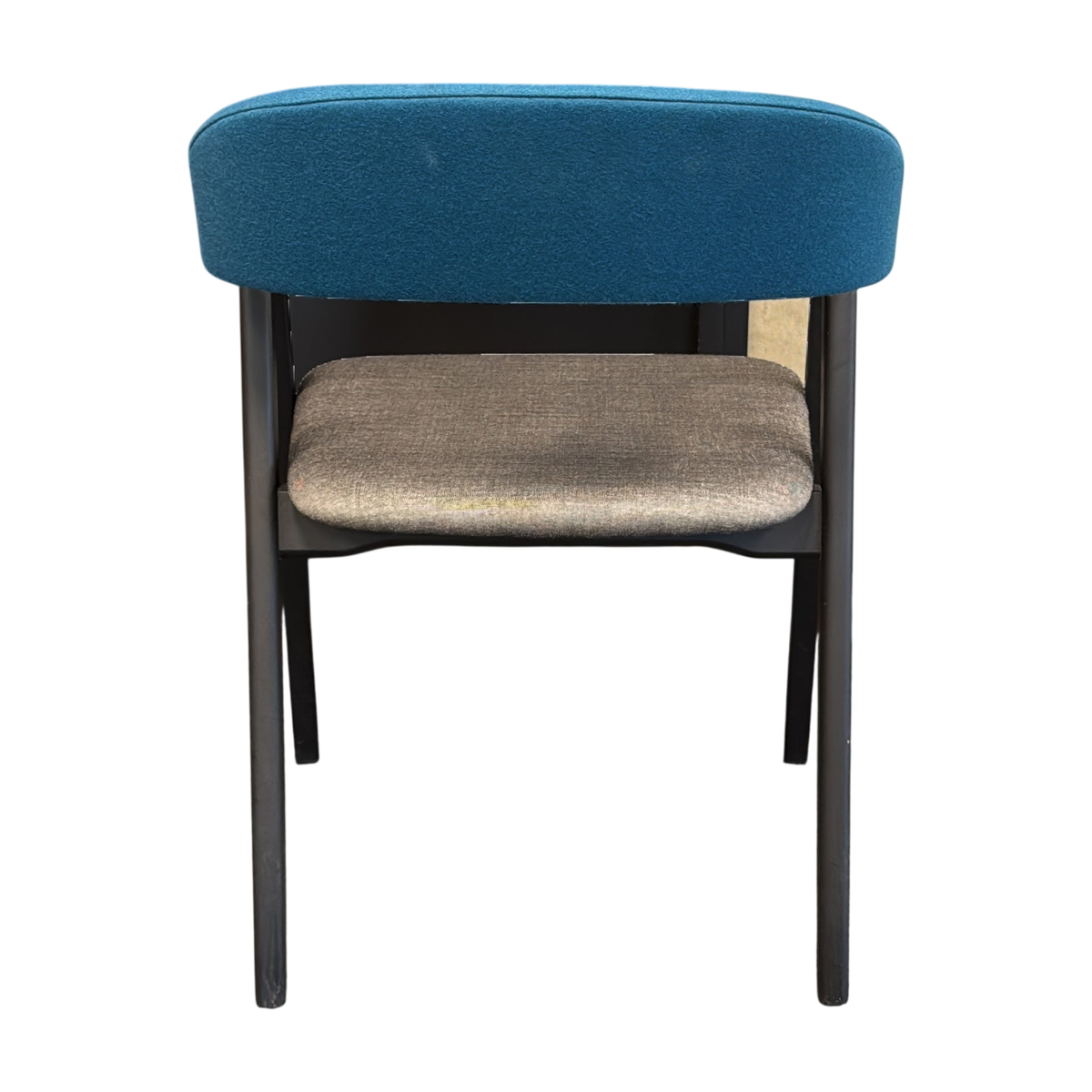 Konferansestol fra Moroso i grå, tofarget stoff
