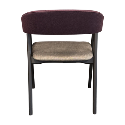 Konferansestol fra Moroso i grå, tofarget polstring