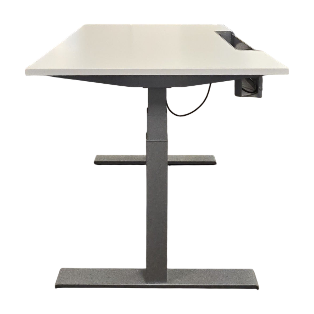(120x80) Kinnarps Series P hev/senk bord i hvit, kabelkurv