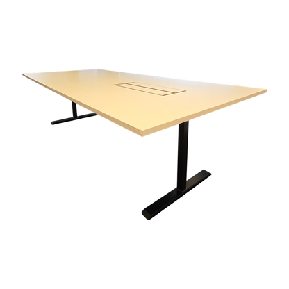 (280x120) Aarsland konferansebord i hvit, kabelluke i bordplate