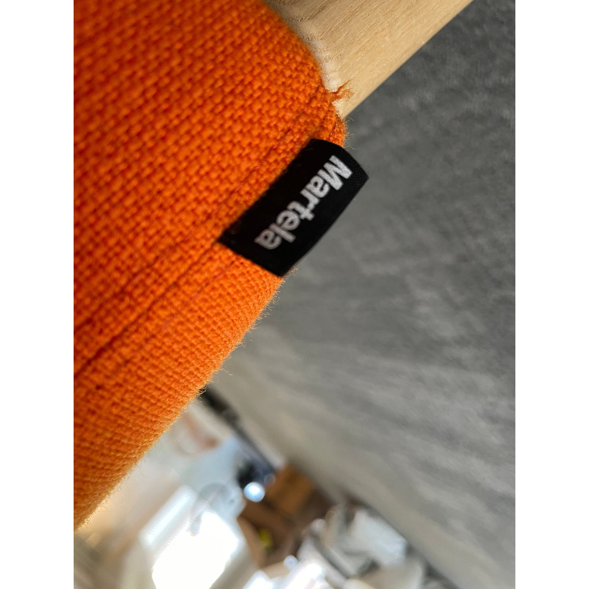 Nooa 2-seter sofa fra Martela i oransje