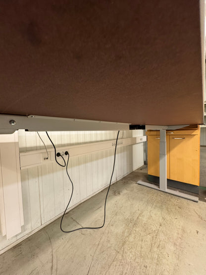 (150x73) Linak el hev/senk i lys grå