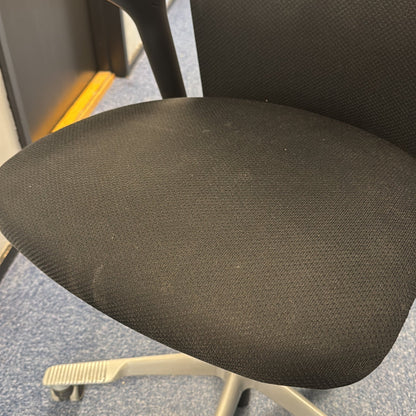 Futu kontorstol fra HÅG i grå