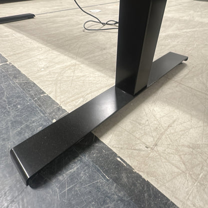 (160x80) Kinnarps skrivebord i hvit