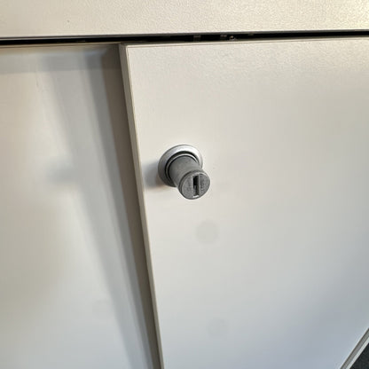 (80x40x166) Svenheim skap i hvit