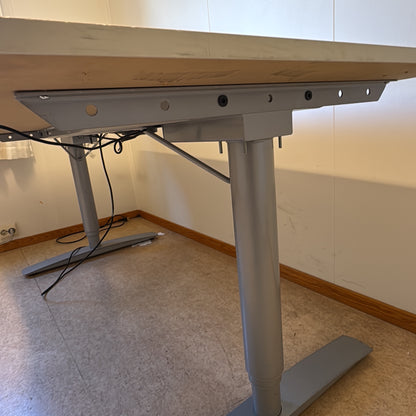 (146x76) Linak hev/senk-bord i lys grå