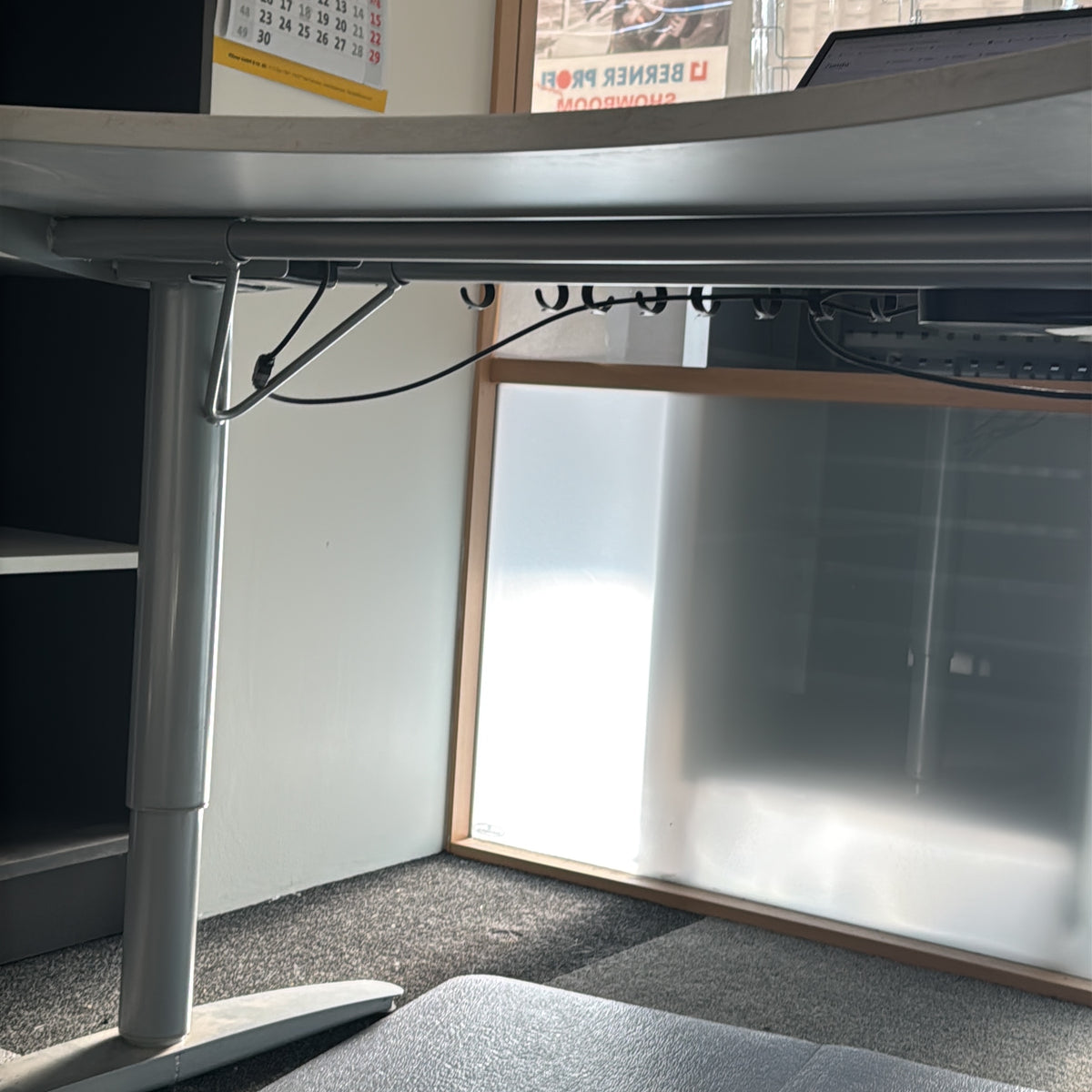 (155x70) Linak skrivebord i grå