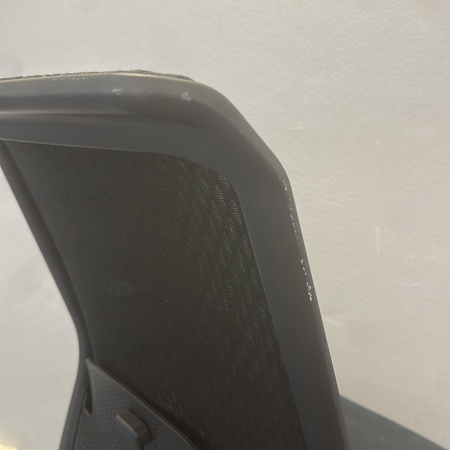 ID Mesh kontorstol fra Vitra i svart