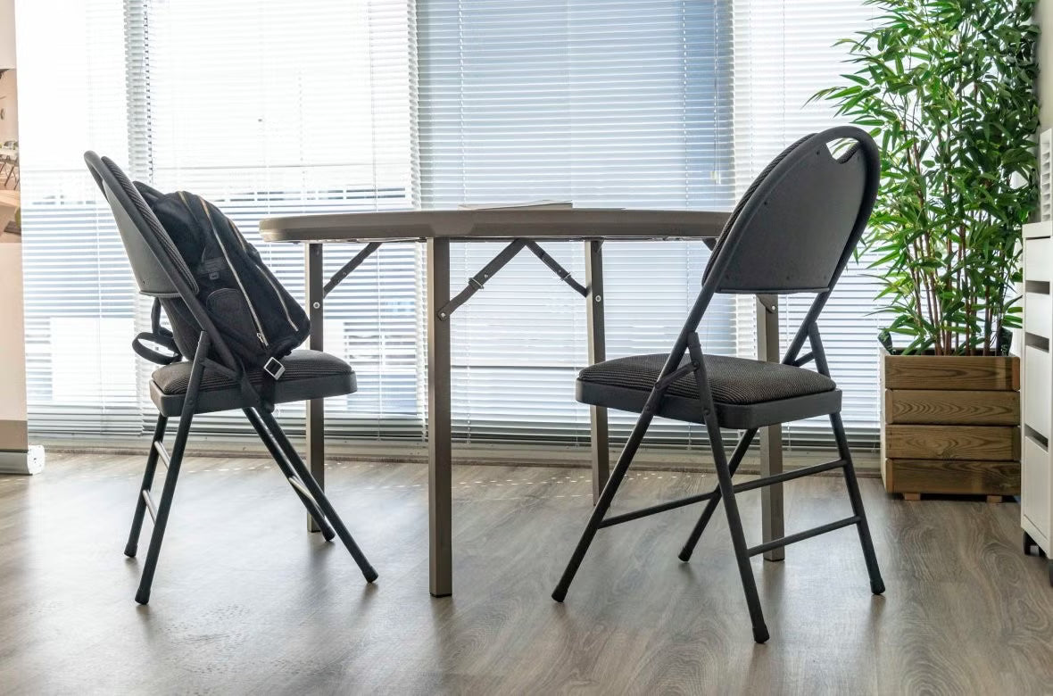 Günther chair konferansestol fra Zown i mørk grå