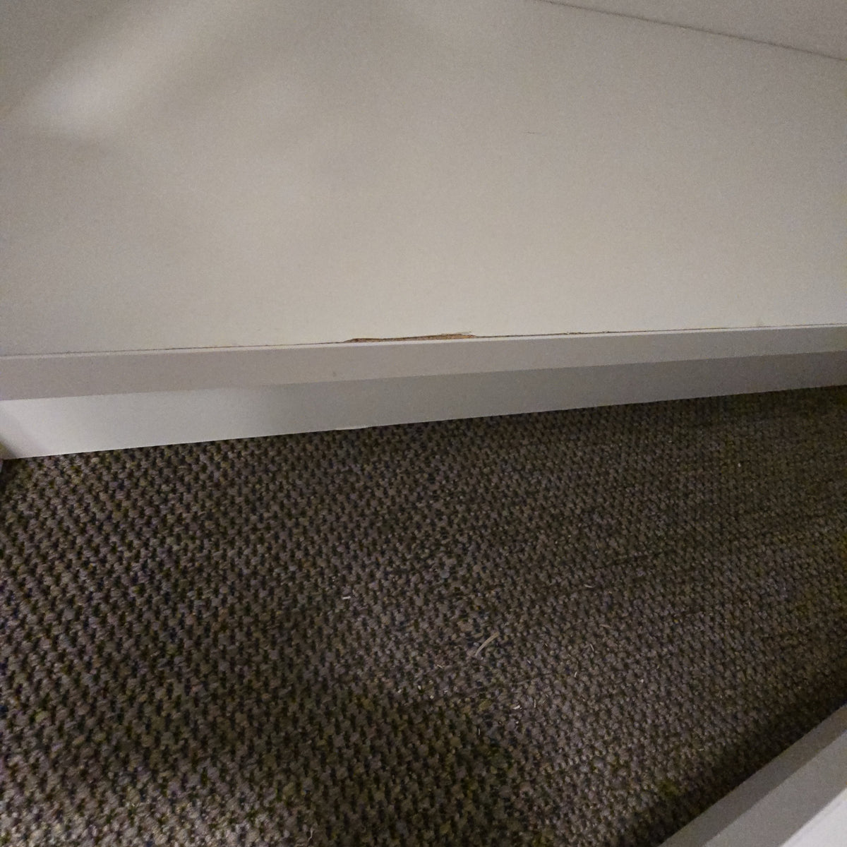 Billy bokhylle fra IKEA i hvit, 6 hylleplan