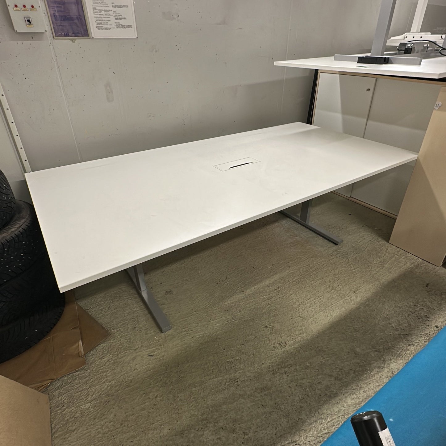 (240x120) Møteromsbord i hvit