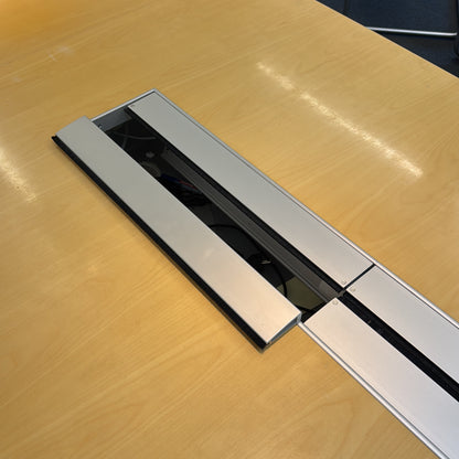 (450x120) møteromsbord i lyst tre