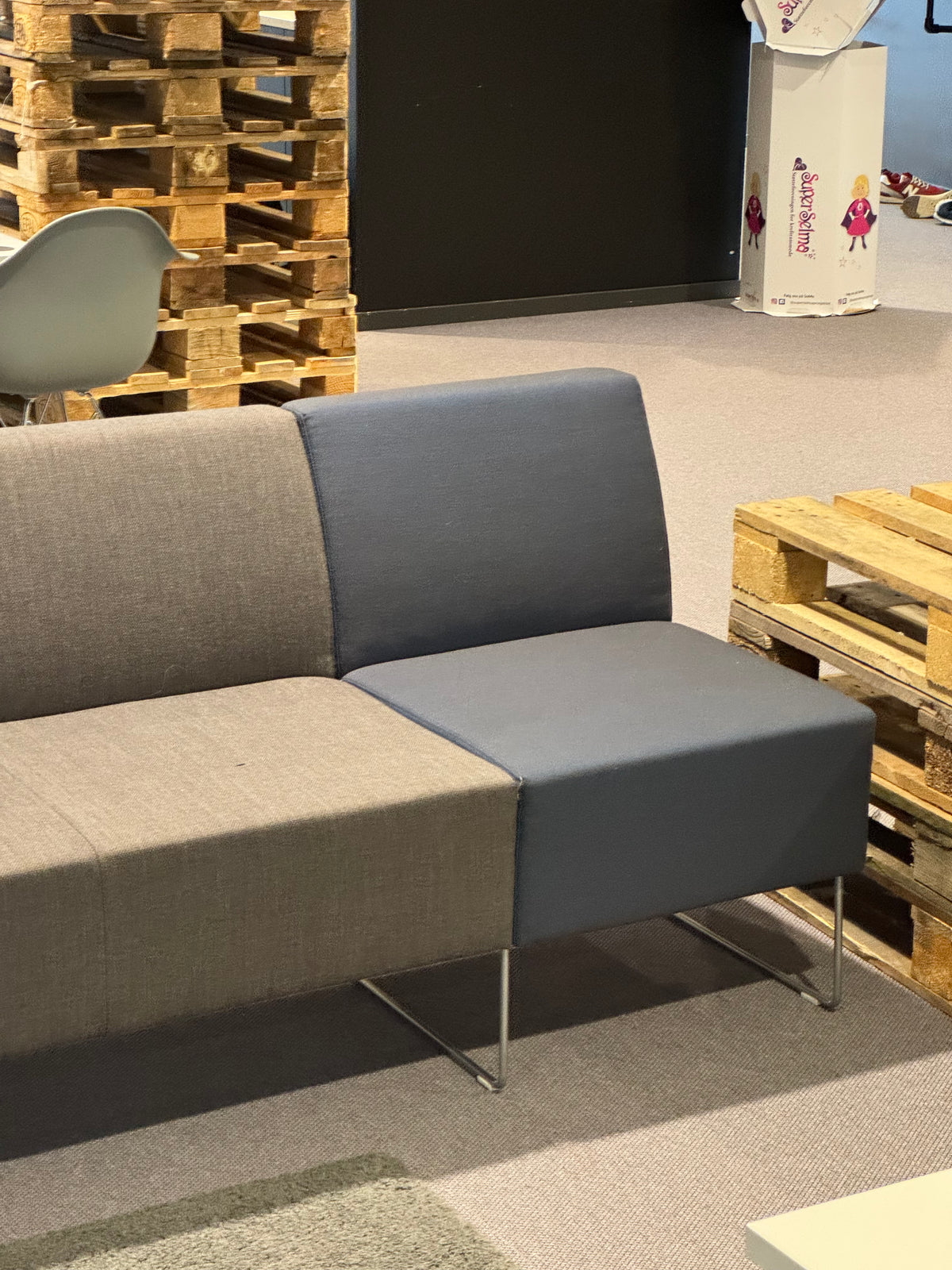 VAD Pivot sofa i fire moduler, flerfarget