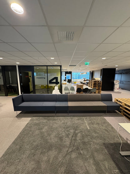 VAD Pivot sofa i fire moduler, flerfarget