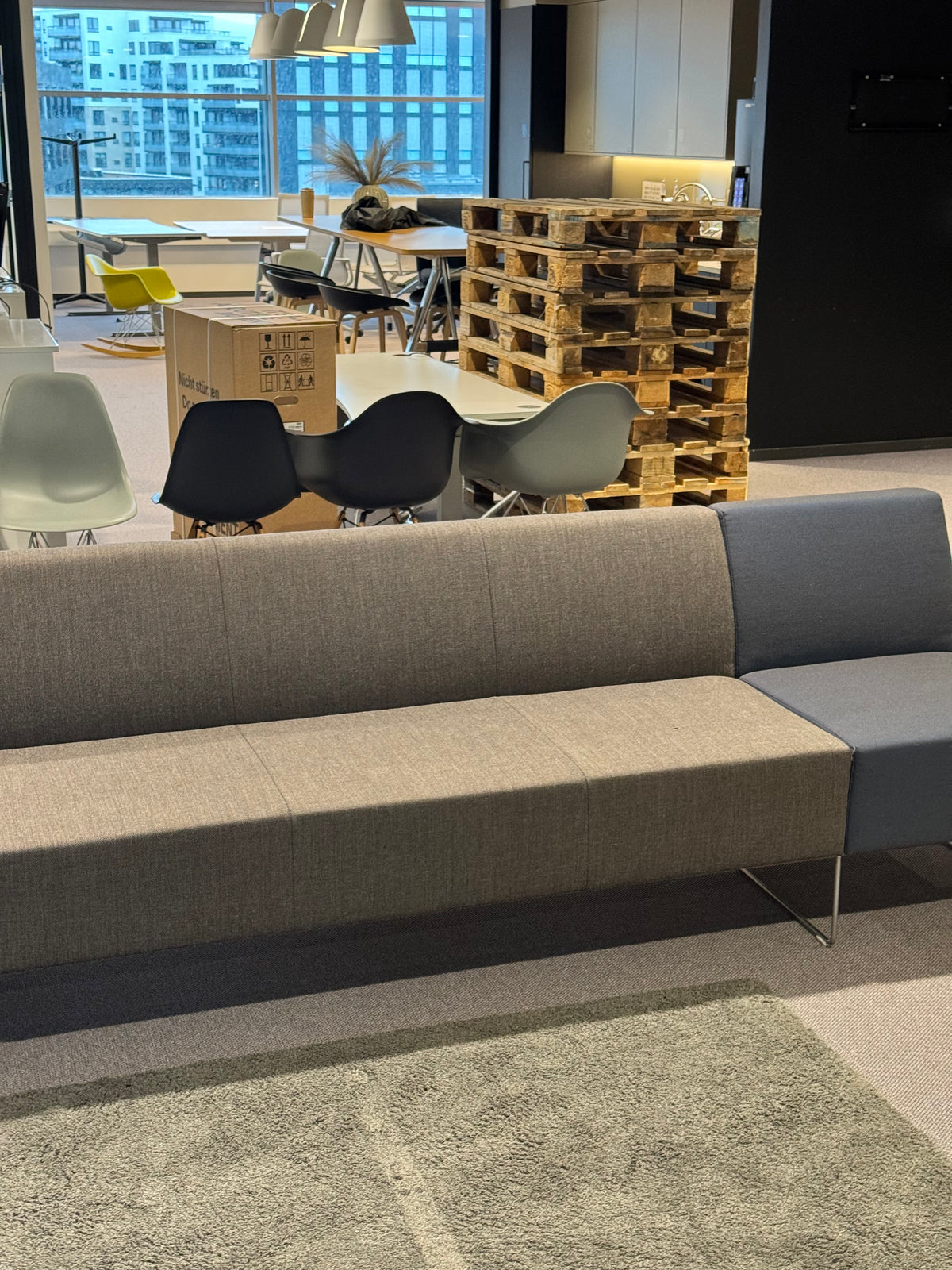 VAD Pivot sofa i fire moduler, flerfarget
