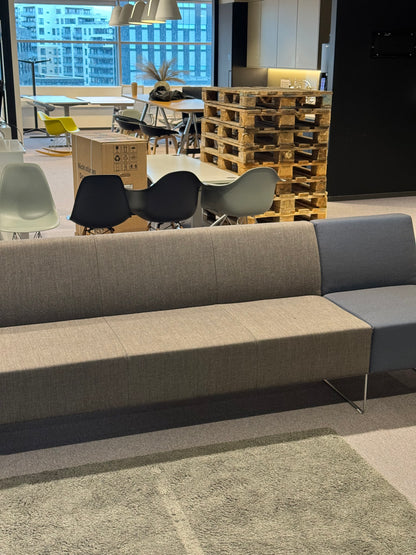 VAD Pivot sofa i fire moduler, flerfarget