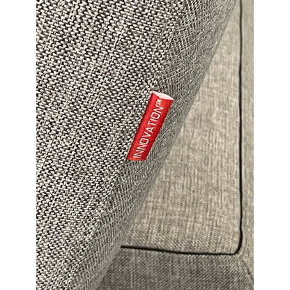Sovesofa fra Innovation i lys grå