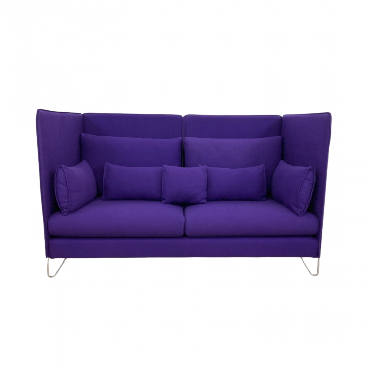 (184x90x112) Cármenes høyrygget sofa i lilla, ull