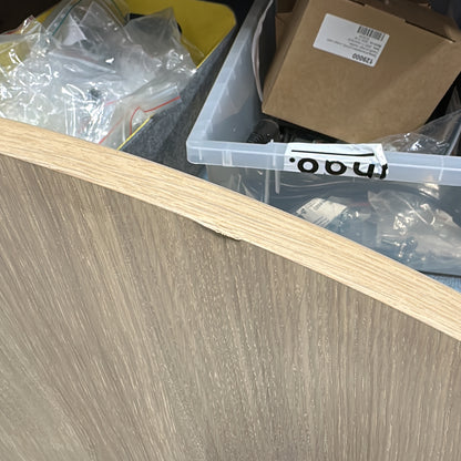 (Ø130) Casø 120 eikebord fra A-Møbler i eik