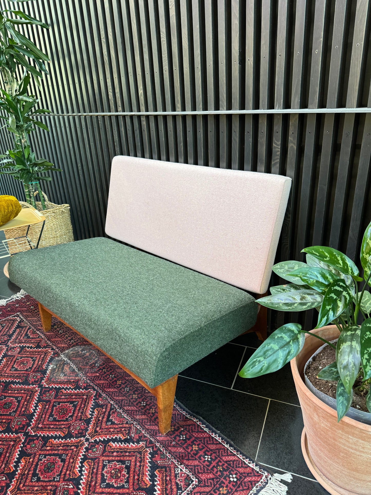 Retro loungesofa i grønn