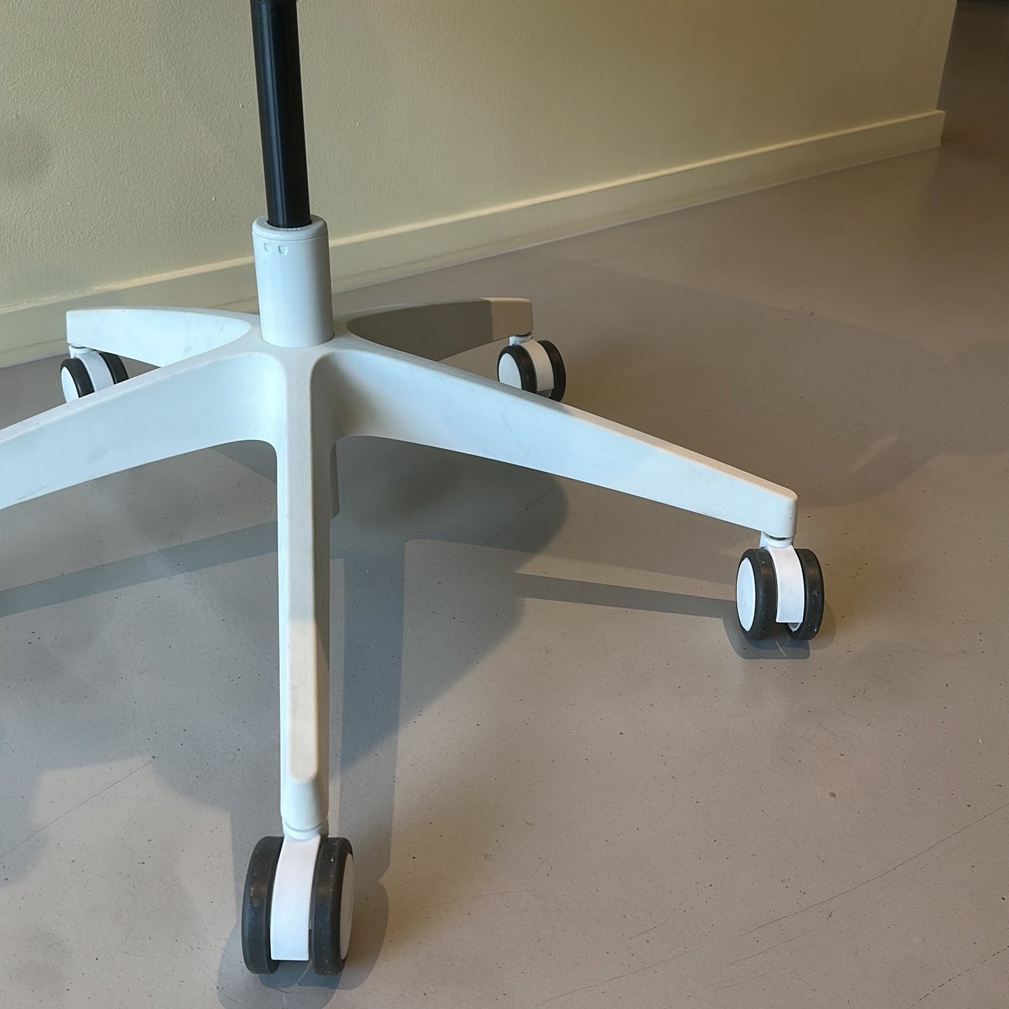 se:air kontorstol fra Sedus i hvit