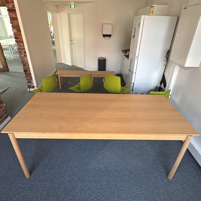 (200x90) Linear Wooden Table Muuto