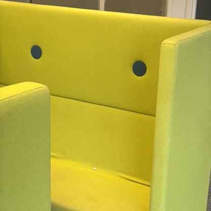 Mitab Mute loungesofa i grønn, med bord