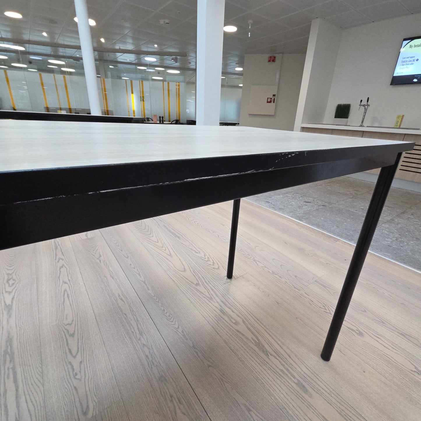 (200x70) spisebord fra EKV i eik