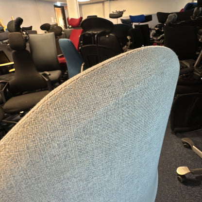 HATTEFJÄLL kontorstol fra IKEA i lys grå