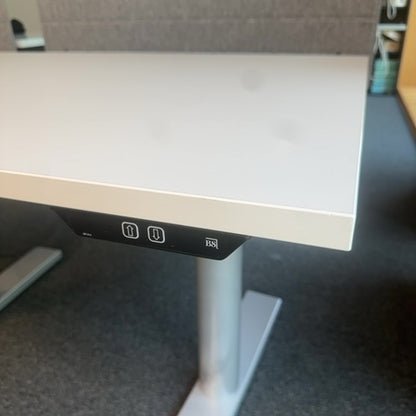 (120x80) Duba B8 skrivebord i hvit