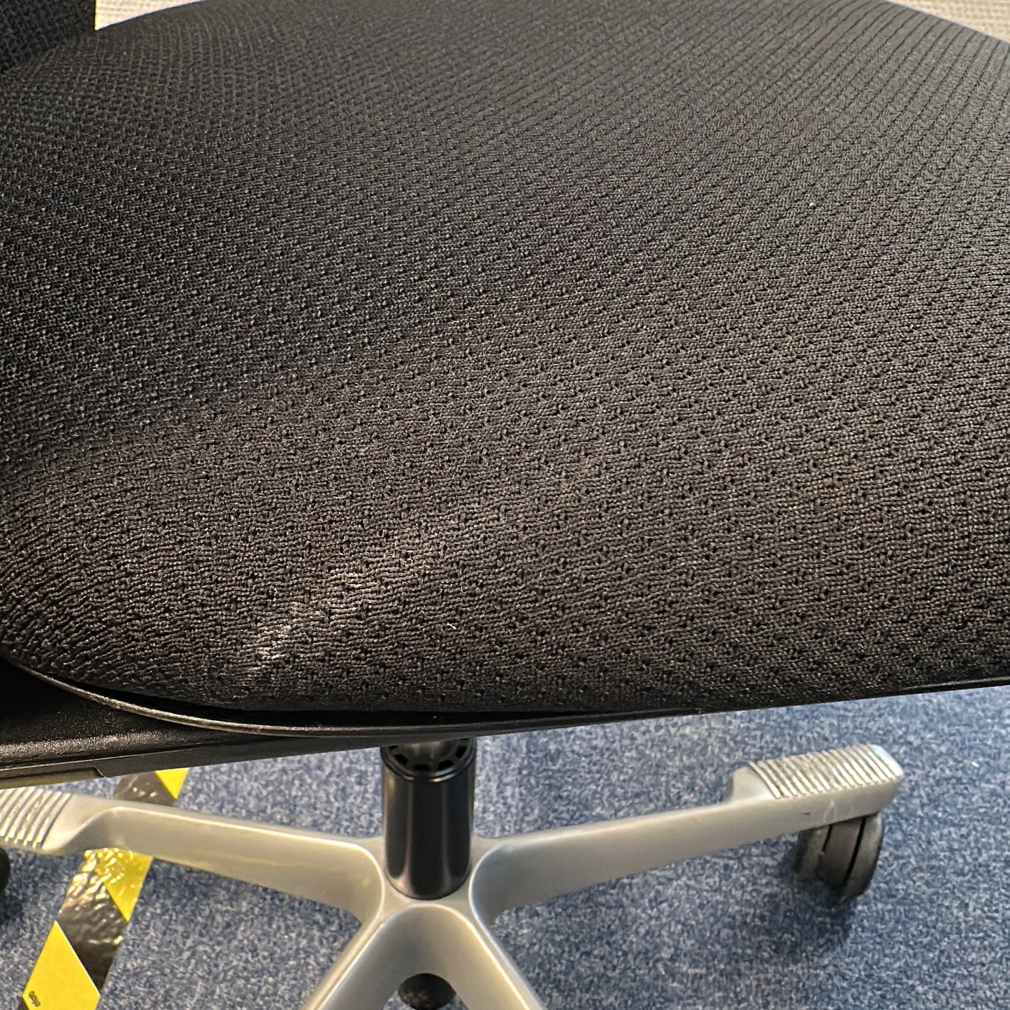 Futu kontorstol fra HÅG i svart, uten armlener