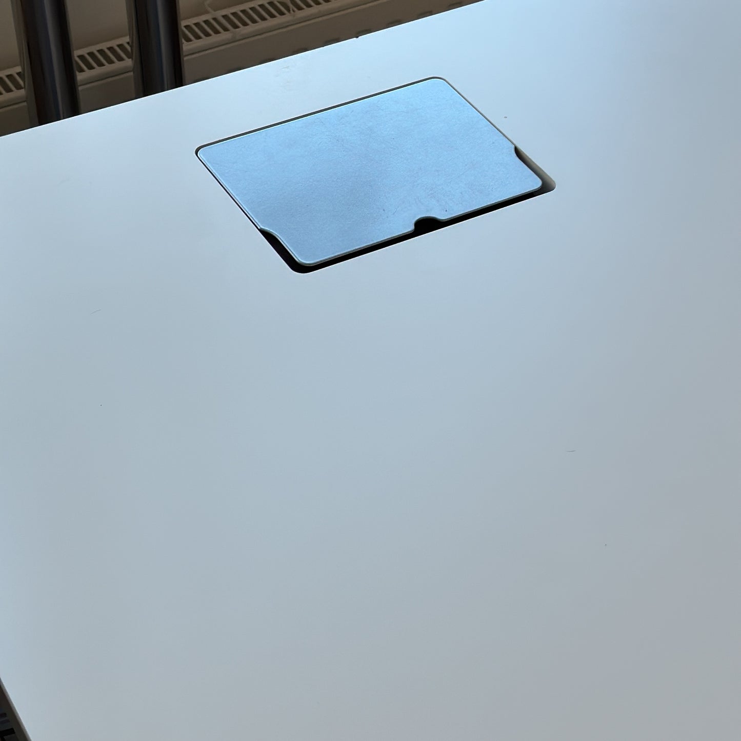 (120x75) møteromsbord i hvit