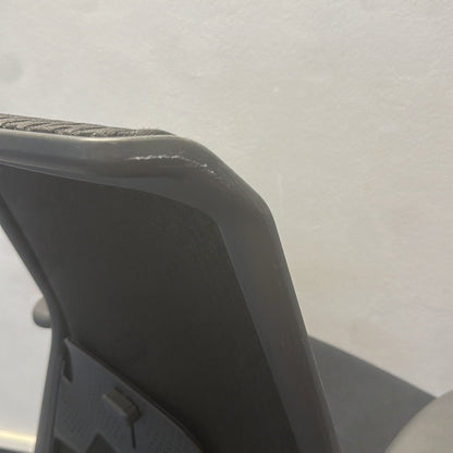 ID Mesh kontorstol fra Vitra i svart