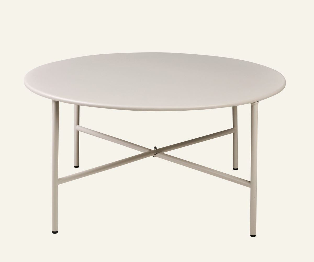 Adrian hagebord fra Forms & Objects i beige, metall