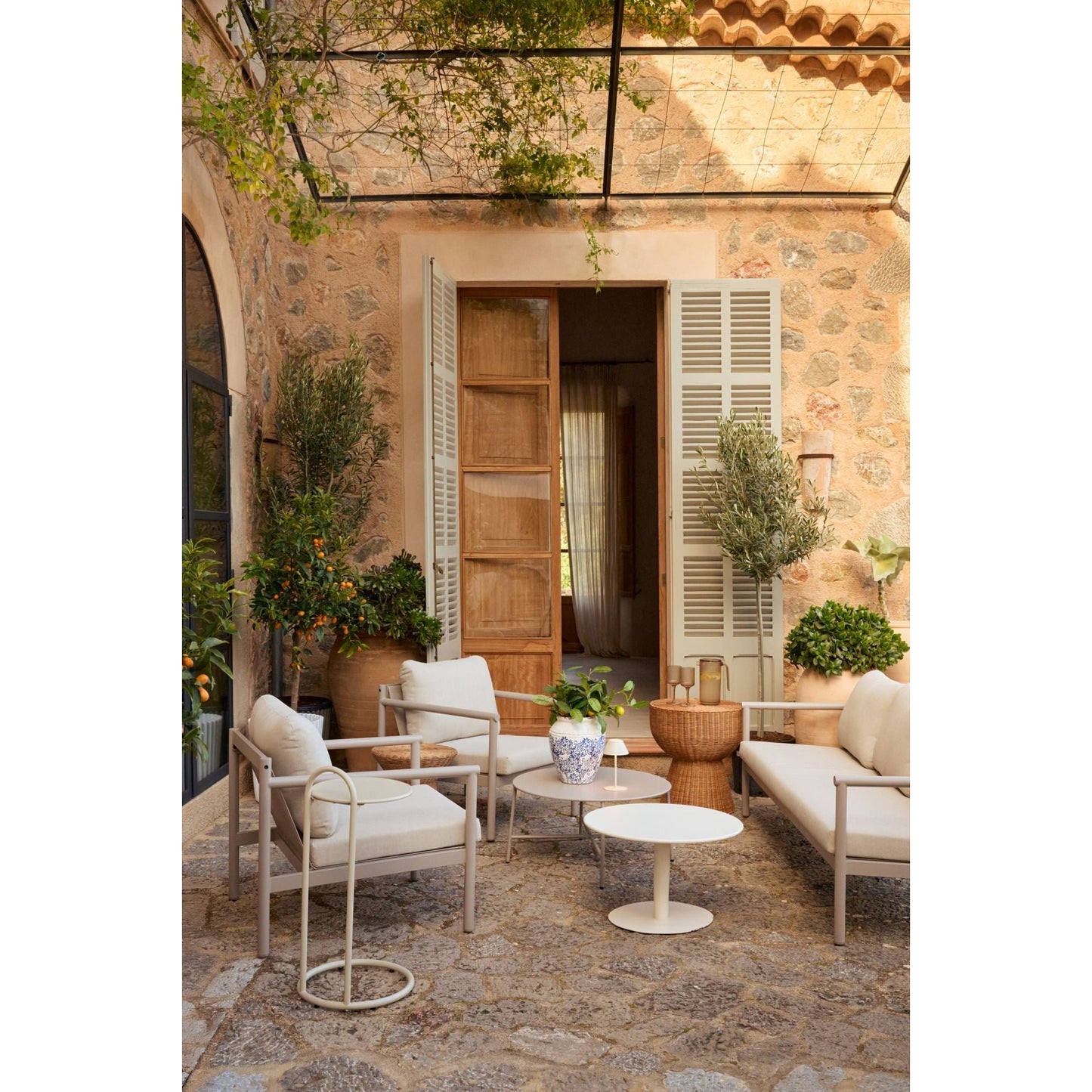 Cavan Loungestol taupe - 71x77x66,5 cm fra Kid