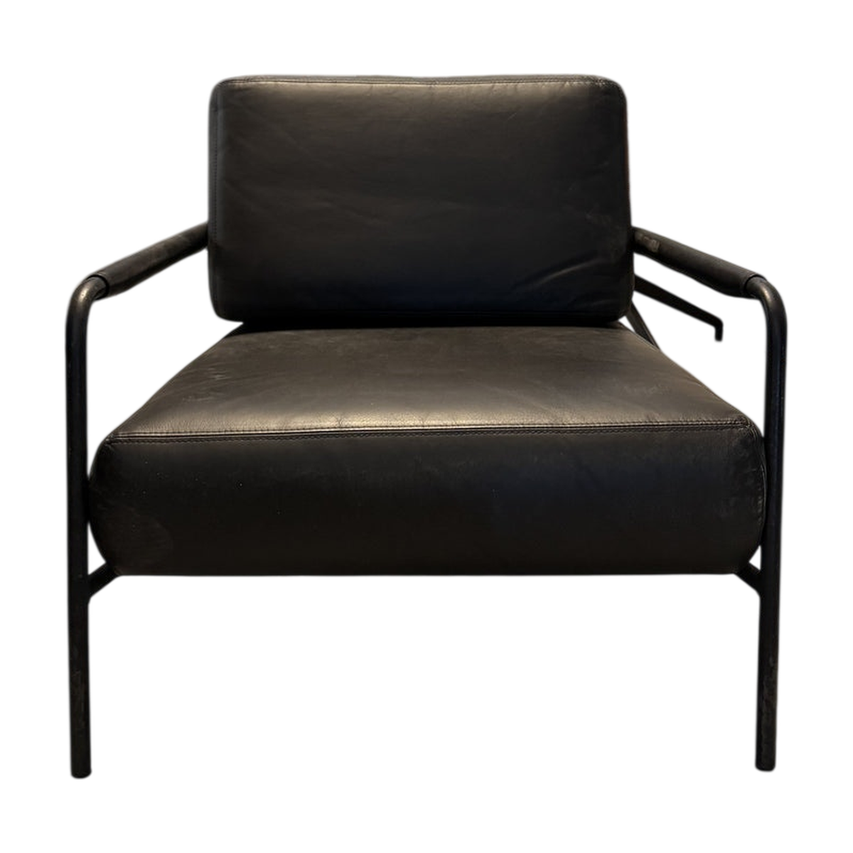 ARTWOOD Sinclair Loungestol i svart, skinntrekk med metallramme