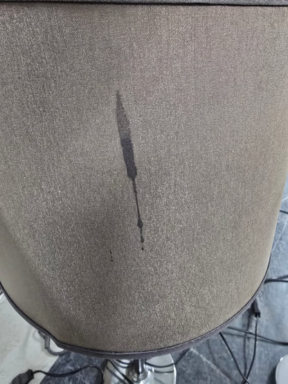 Bordlampe m/brun skjerm