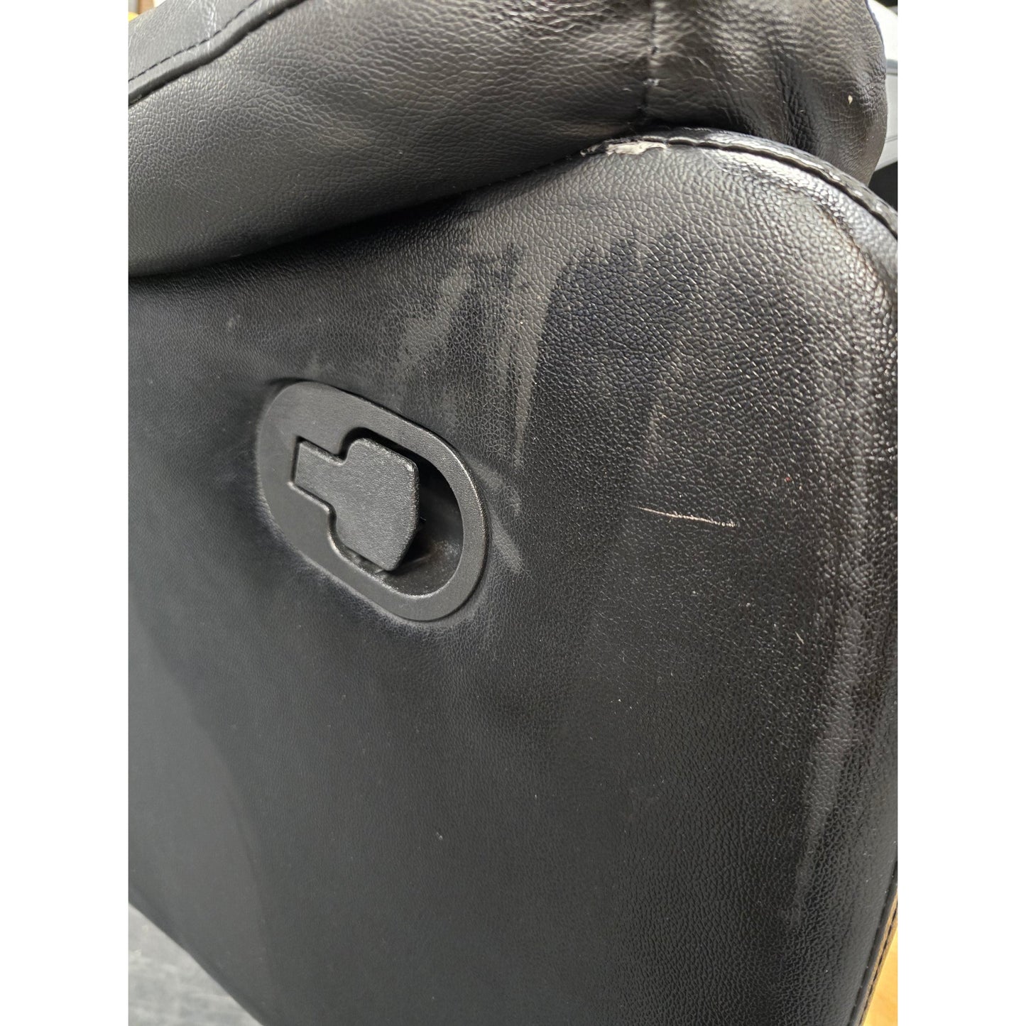 Mora 2-seter sofa fra A-Møbler, Hud og PU