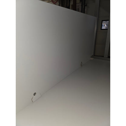 Skrivebord FLEXUS, innsynsskjerming, L1200 B800 H720 mm, hvit laminat