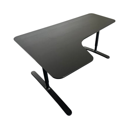 Bekant skrivebord fra IKEA, svart laminat, 160x120 cm