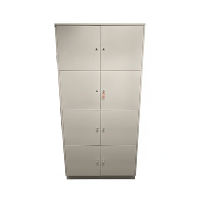 (106x40x217) Dencon skapmodul i lys grå, 8 skap med nummererte dører